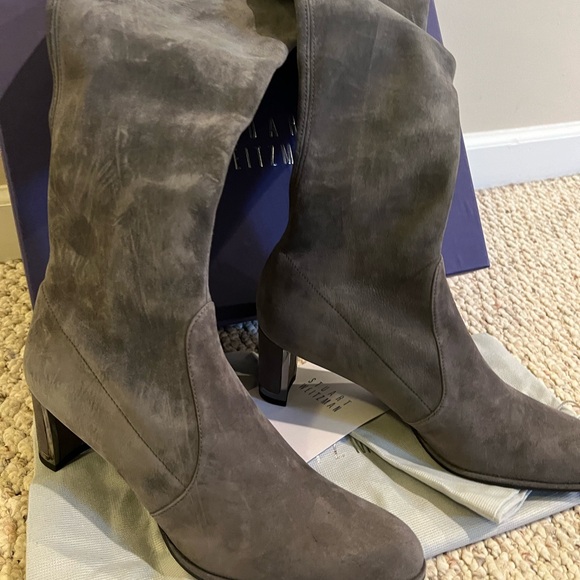Stuart Weitzman Chicboot NIB - Charcoal Suede - 9.5 - Picture 2 of 6